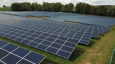 Náhledový obrázek - Vědci zmapovali všechny solární elektrárny na světě pomocí umělé inteligence. Chtějí předpovídat jejich výnos