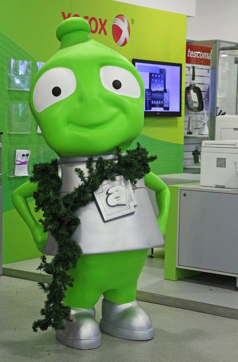 Podívejte se na Alza Streetshop i kamenné pobočky a zázemí