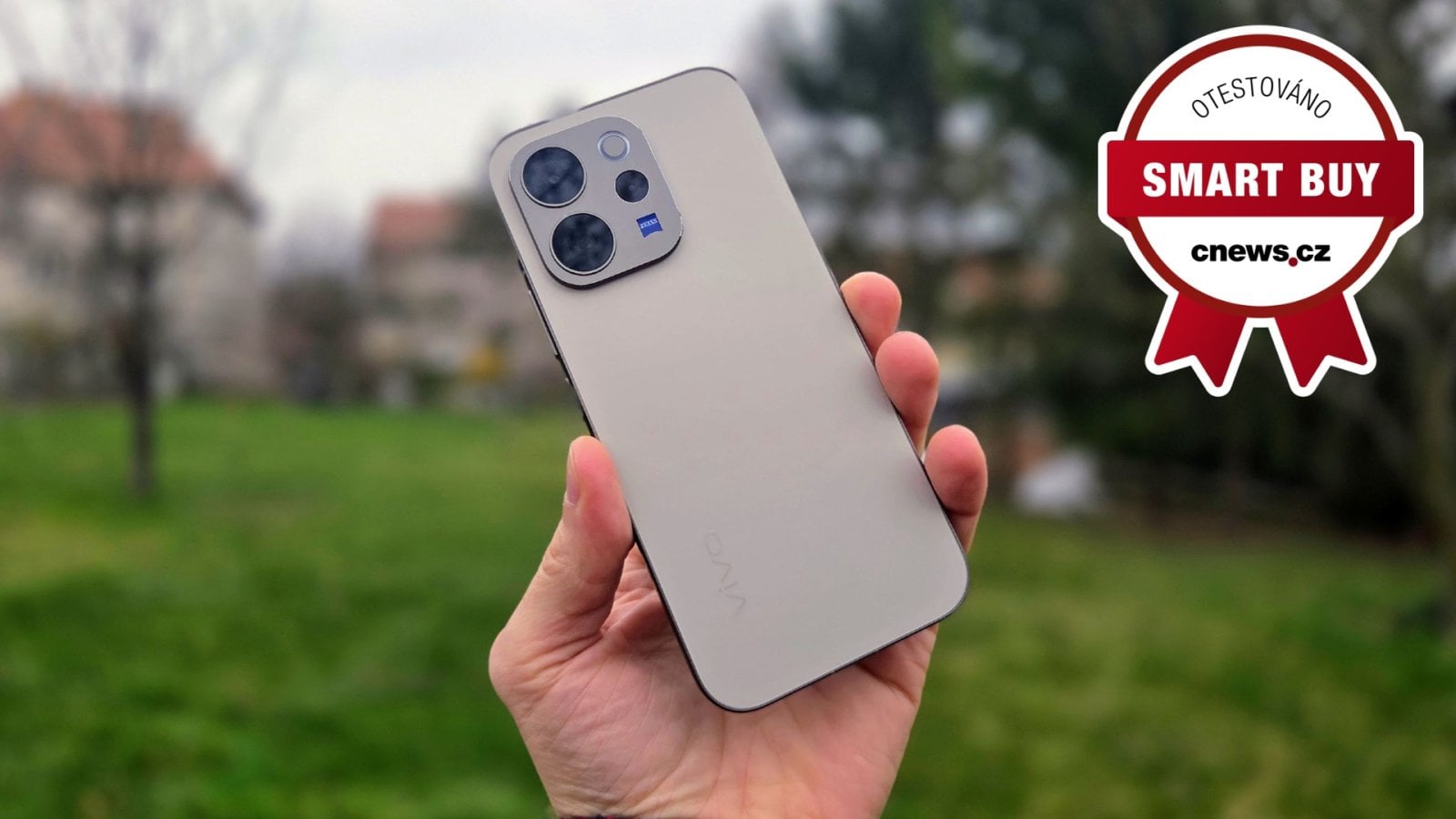 Vivo V70 naše redakce doporučuje