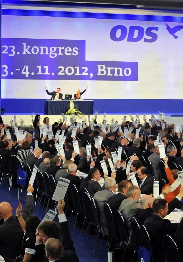 2017-10-nec48das-obhc3a1jil-pozici-v-c48dele-ods-fuksu-porazil-u