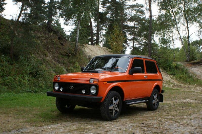 2013-01-lada-niva-tsarina-3.jpg