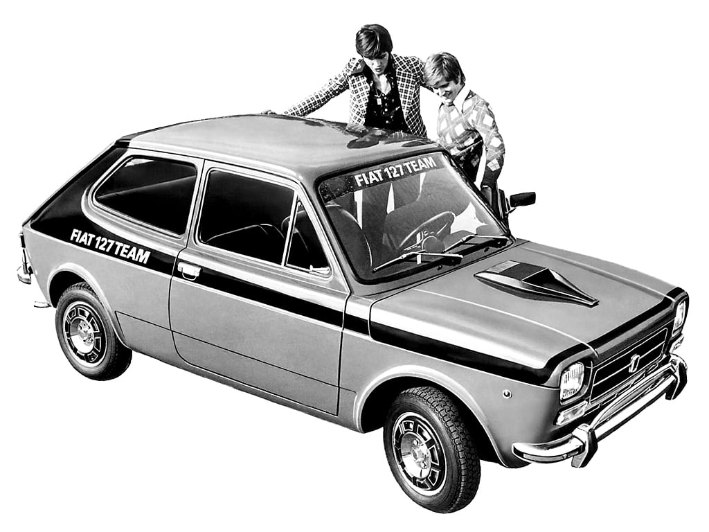 Fiat 127 Team představoval mimořádnou edici, odlišenou doplňky exteriéru i interiéru