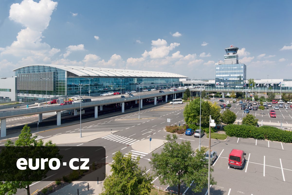 Terminál 2 pražského letiště slaví 20 let provozu. Prošlo jím už 141 milionů cestujících