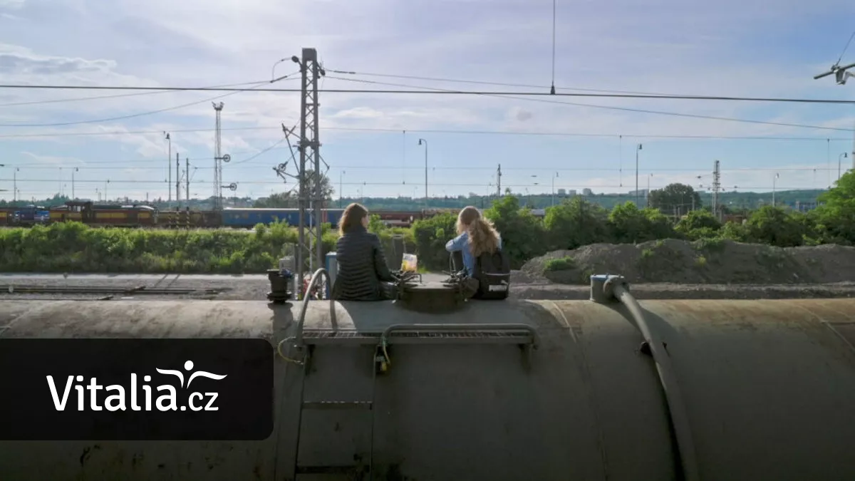 Popálená tvář, zlomená páteř. Elektřina mrzačí i bez doteku drátů, varuje kampaň