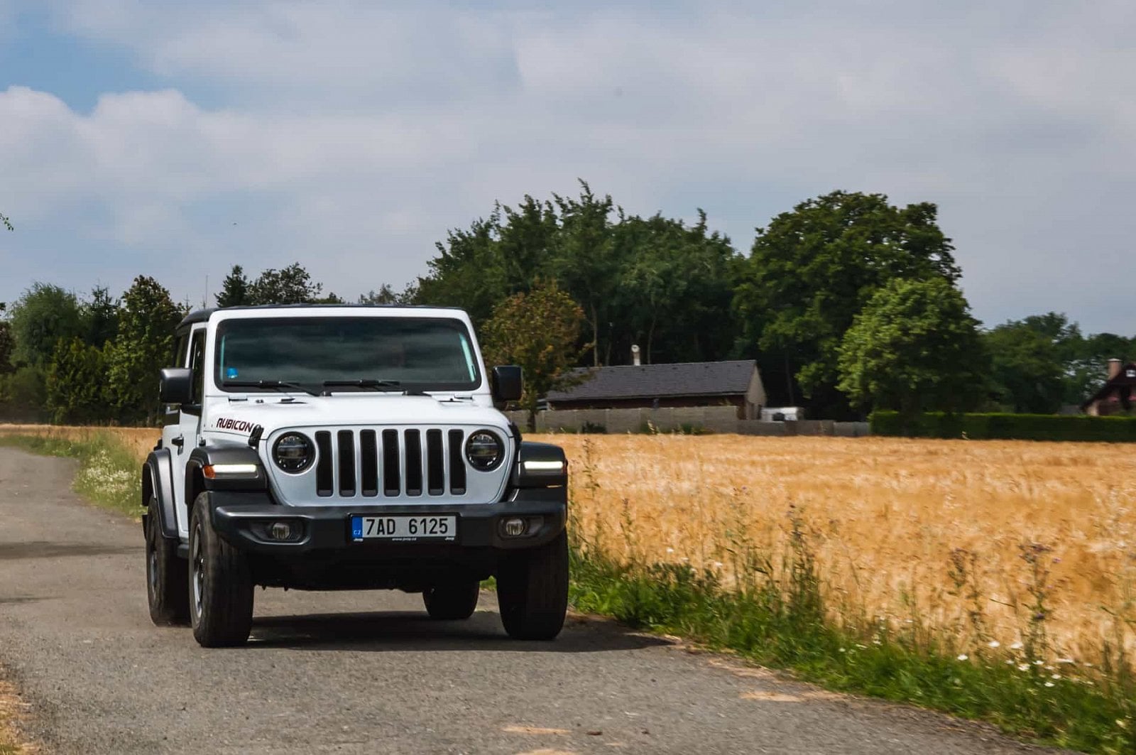 2019-08-jeep-wrangler-rubicon-3-of-67.jpg