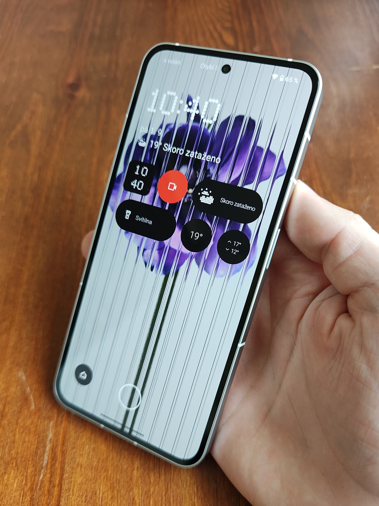 Nothing OS vám dovolí přizpůsobit si zamykací obrazovku podle svého