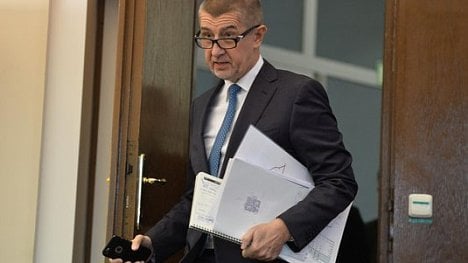 Náhledový obrázek - Babiš se ČT omlouvat nebude, nechá si udělat audit příjmů