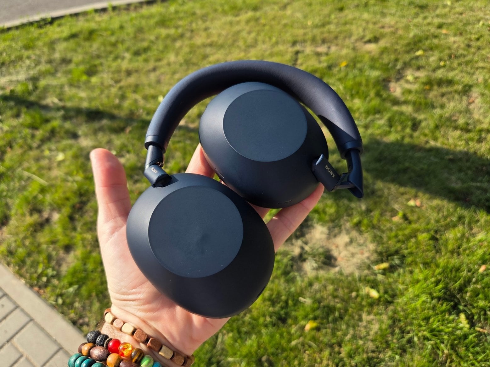 Recenze Sony WH-1000XM6
