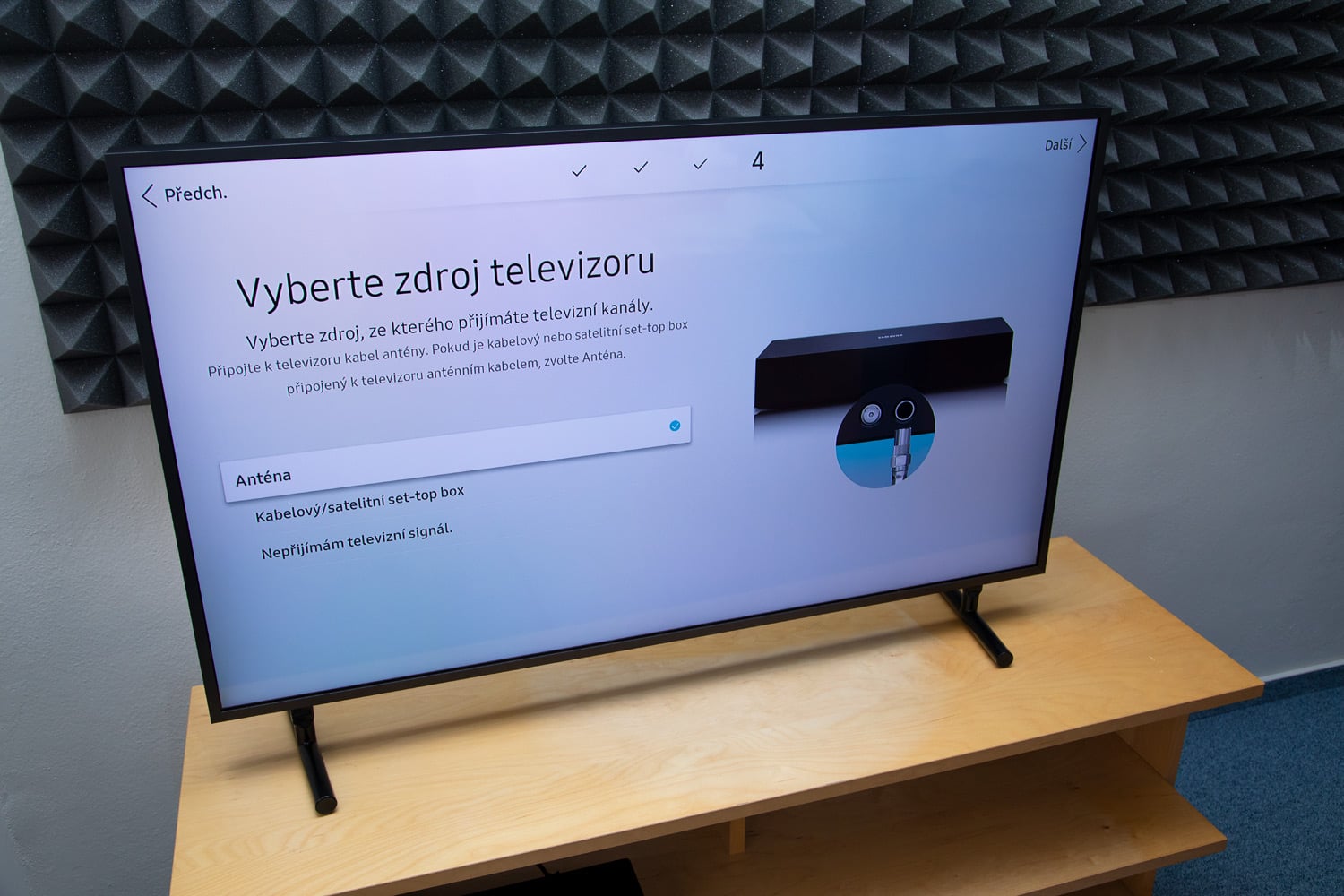 Samsung QE43LS03 - první zapnutí a instalace