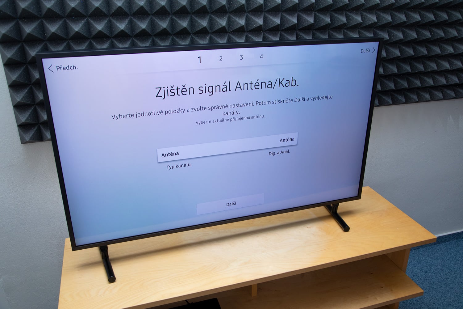 Samsung QE43LS03 - první zapnutí a instalace