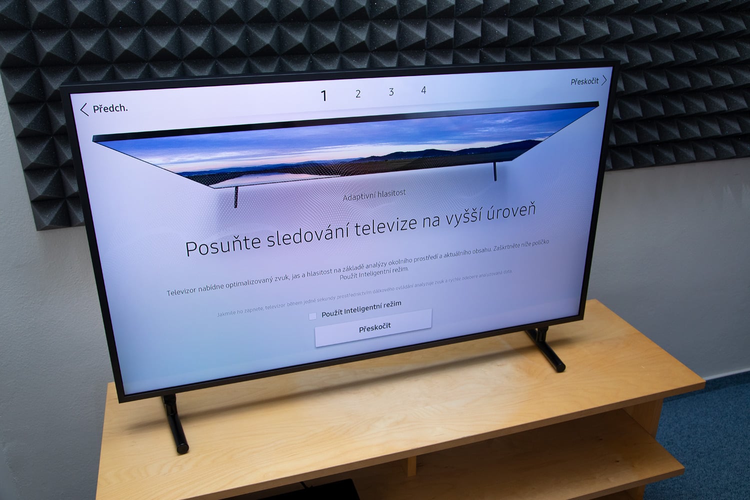 Samsung QE43LS03 - první zapnutí a instalace