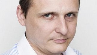 Náhledový obrázek - Bárta vyhrál: plomby zůstanou zadarmo