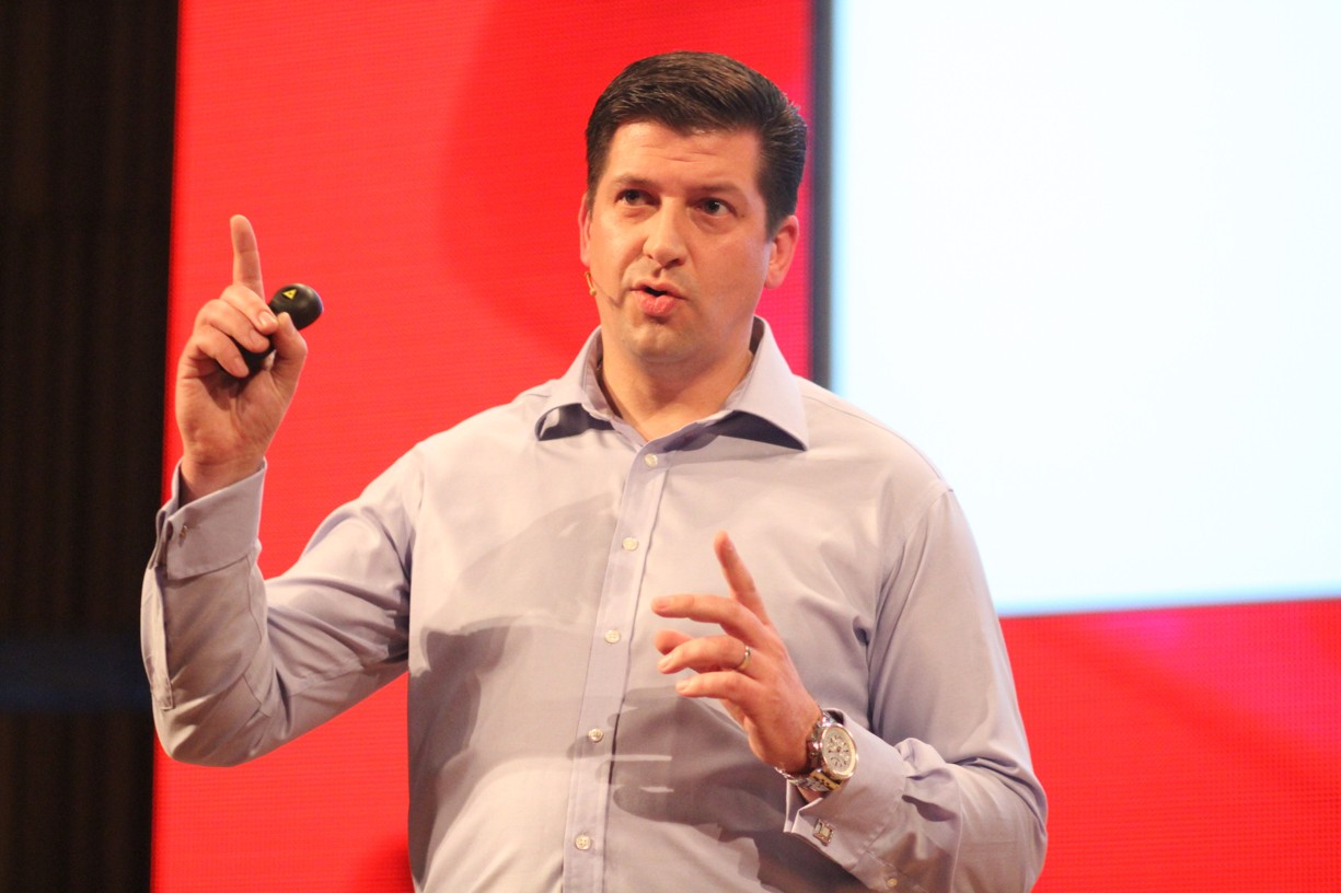 Jan Andruško - tisková konference skupiny Nova, podzim 2013