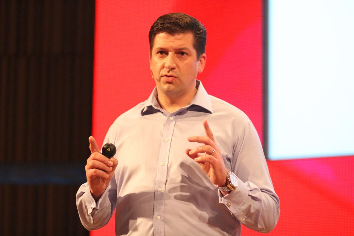 Jan Andruško - tisková konference skupiny Nova, podzim 2013