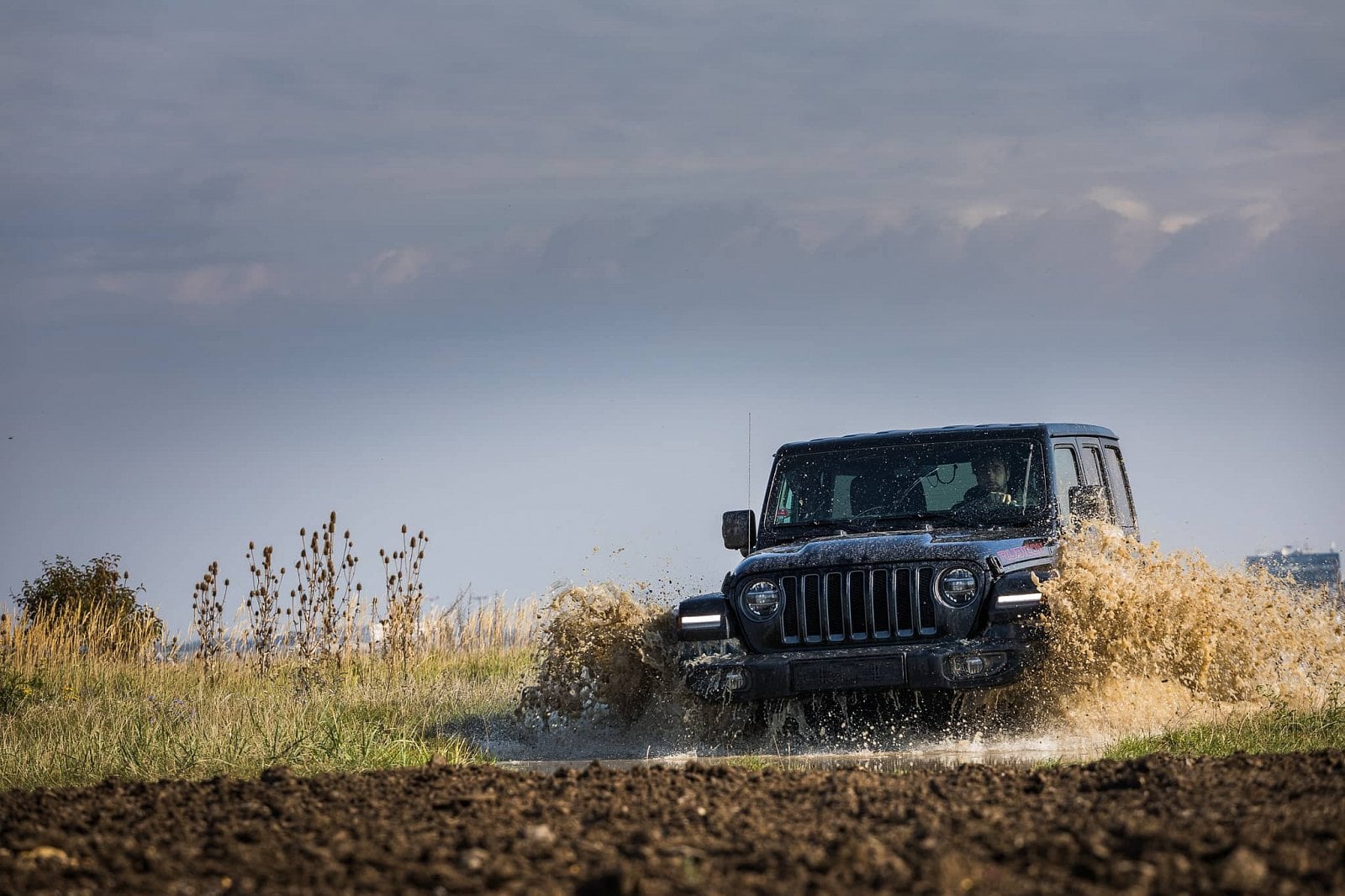 2020-10-jeep-wrangler-rubicon-9.jpg