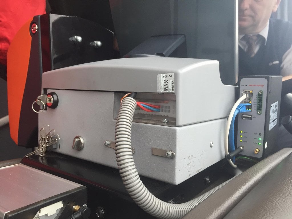 2017-10-bezkontaktnc3ad-platby-v-mezimc49bstskc3a9-dopravc49b-3.