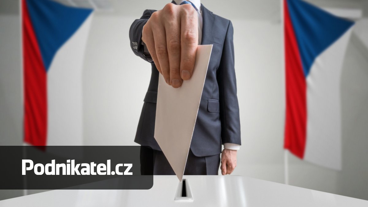 Podnikatelé drží klíče od Sněmovny. Politici je ale podle odborníků neumí oslovit