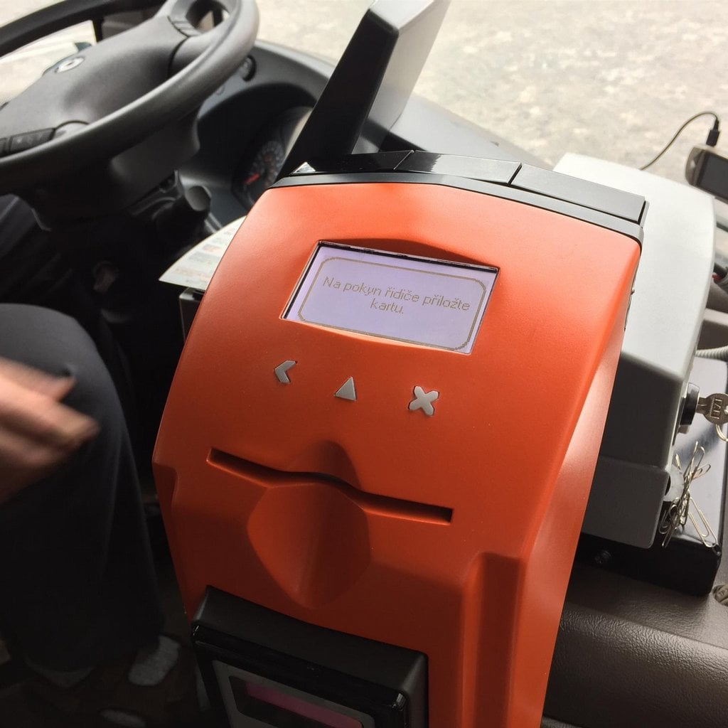 2017-10-bezkontaktnc3ad-platby-v-mezimc49bstskc3a9-dopravc49b-2.