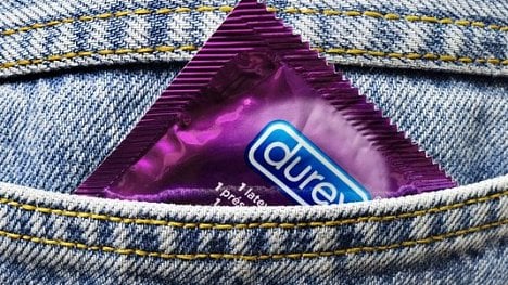 Náhledový obrázek - Kondom je komplex indického muže. Durex to hodlá změnit