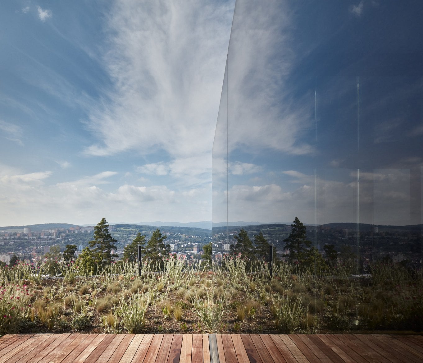 2021-09-petrjanda-brainwork-lazy-house-boysplaynice-24-scaled.jp