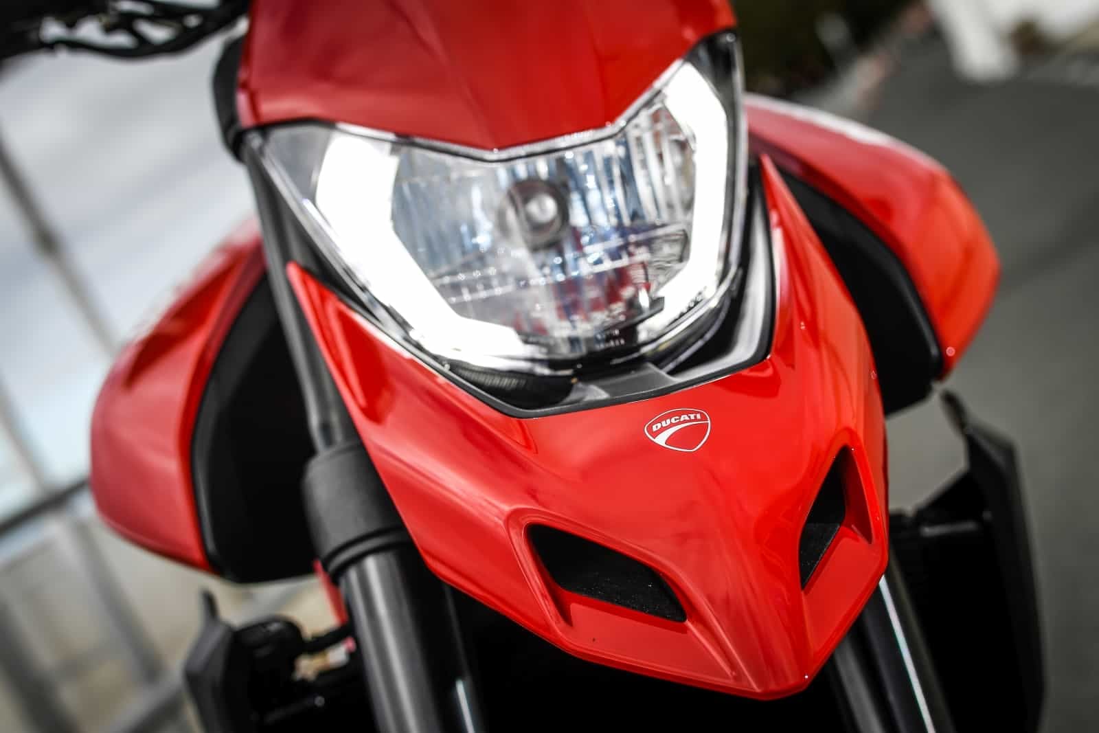 2019-06-Hypermotard_950_Static-27.jpg