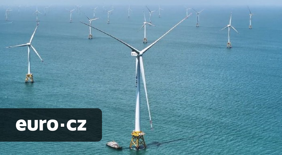 V Tchajwanské úžině se roztočila nejvýkonnější větrná turbína světa. Odolá tajfunu a ročně vyprodukuje elektřinu pro 36 tisíc domácností