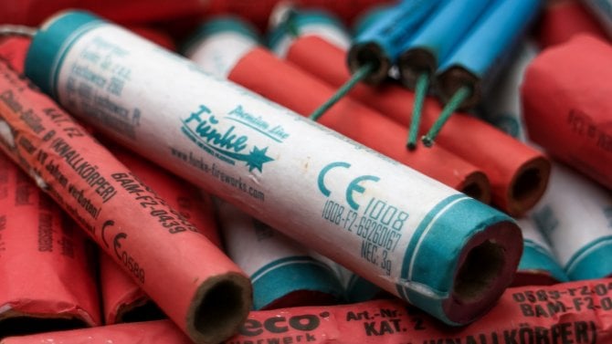 Prodej petard podle nových pravidel: Teď už je jen tak nepořídíte