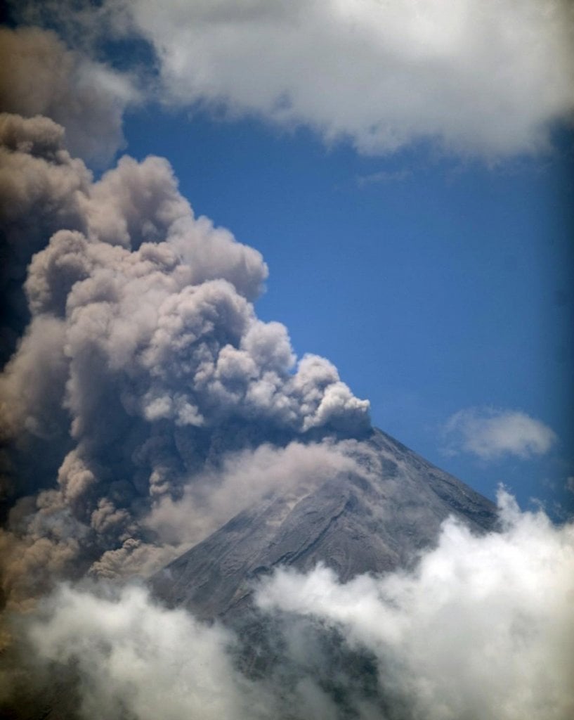 2013-04-kvc5afli-dc3bdmajc3adcc3ad-sopce-guatemalskc3a9-c3bac599