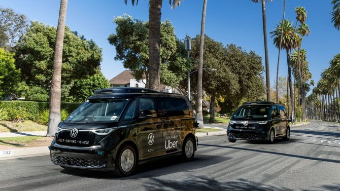 Bitva o ulice začíná. Robotaxi od Volkswagenu je německou odpovědí na čínsko-americkou nadvládu, společně s Uberem míří do srdce Kalifornie