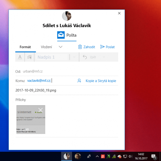 Co je šikovné? Přetáhnete soubor, vyberte např. e-mail a sdílíte