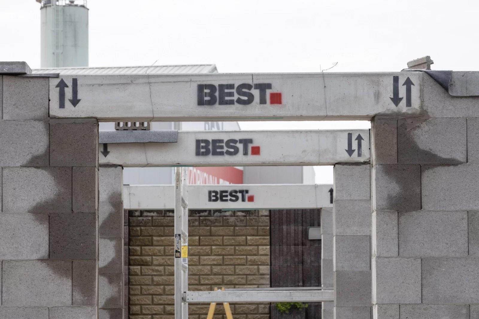 Nový stavební systém BEST-ROCK a stavba vzorového domu