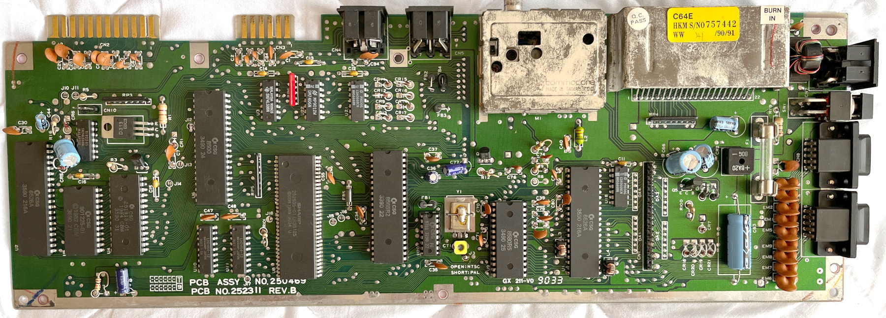 Vyčištěná základní deska.