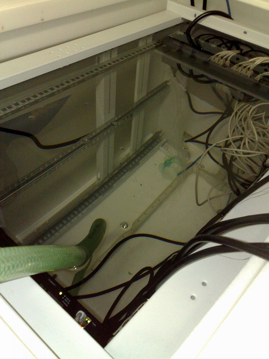 WEDOS servery do oleje