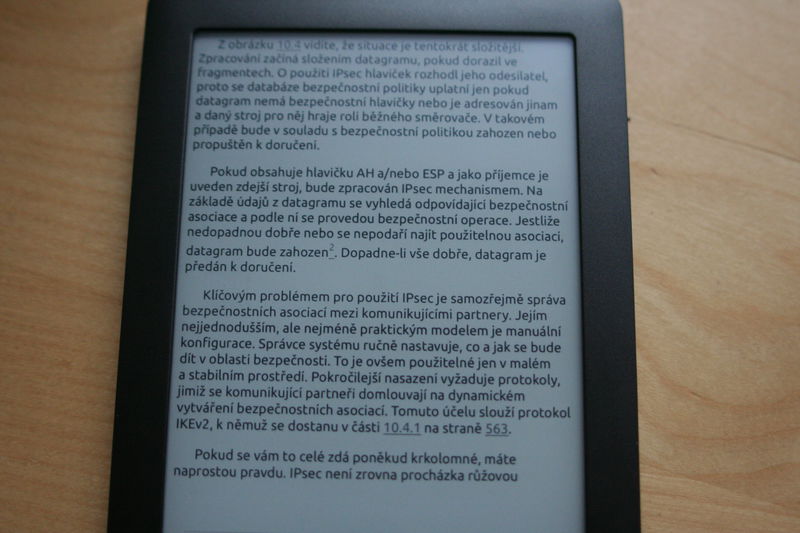 PocketBook Touch Lux