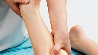 Náhledový obrázek - Fyzioterapeutka: Polovina dospělých má problémy s chodidly