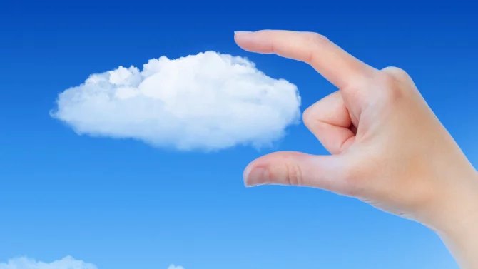 Cloud ruka mrak