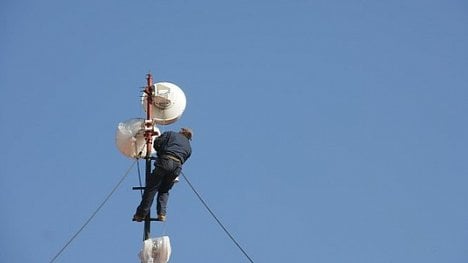 Náhledový obrázek - Velká česká Wi-Fi svatba: vzniká nová jednička na trhu ICT techniky