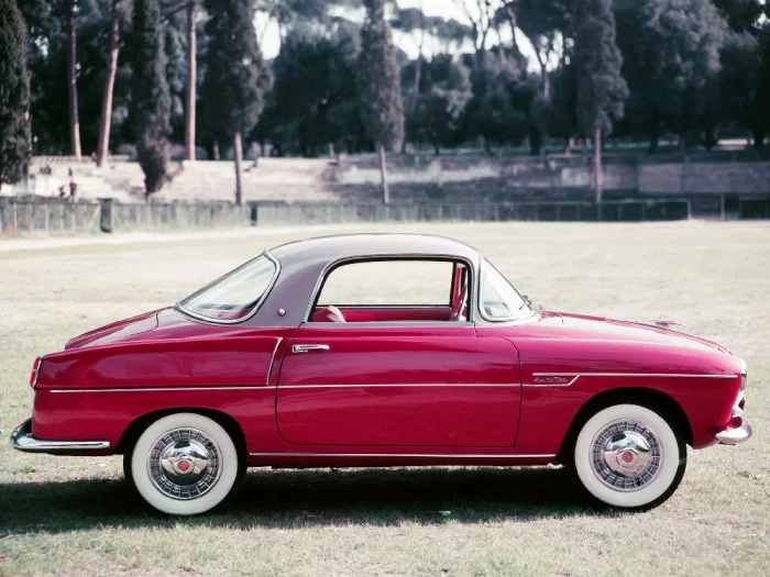Autor: Fiat Fiat 600 Coupé Viotti měl stylisticky zajímavou karosérii, dokonale odrážející automobilovou módu druhé poloviny 50. let. Nabízel eleganci za značnou cenu…