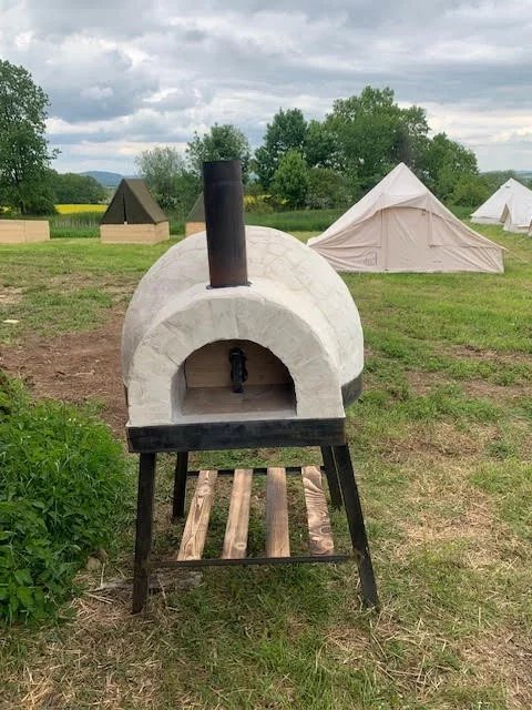 Pec od Narcis Ritual na táboře