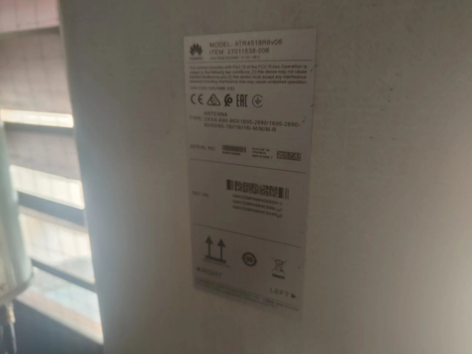 Mobilní vysílač T-Mobilu v kostele Nejsvětějšího srdce Páně