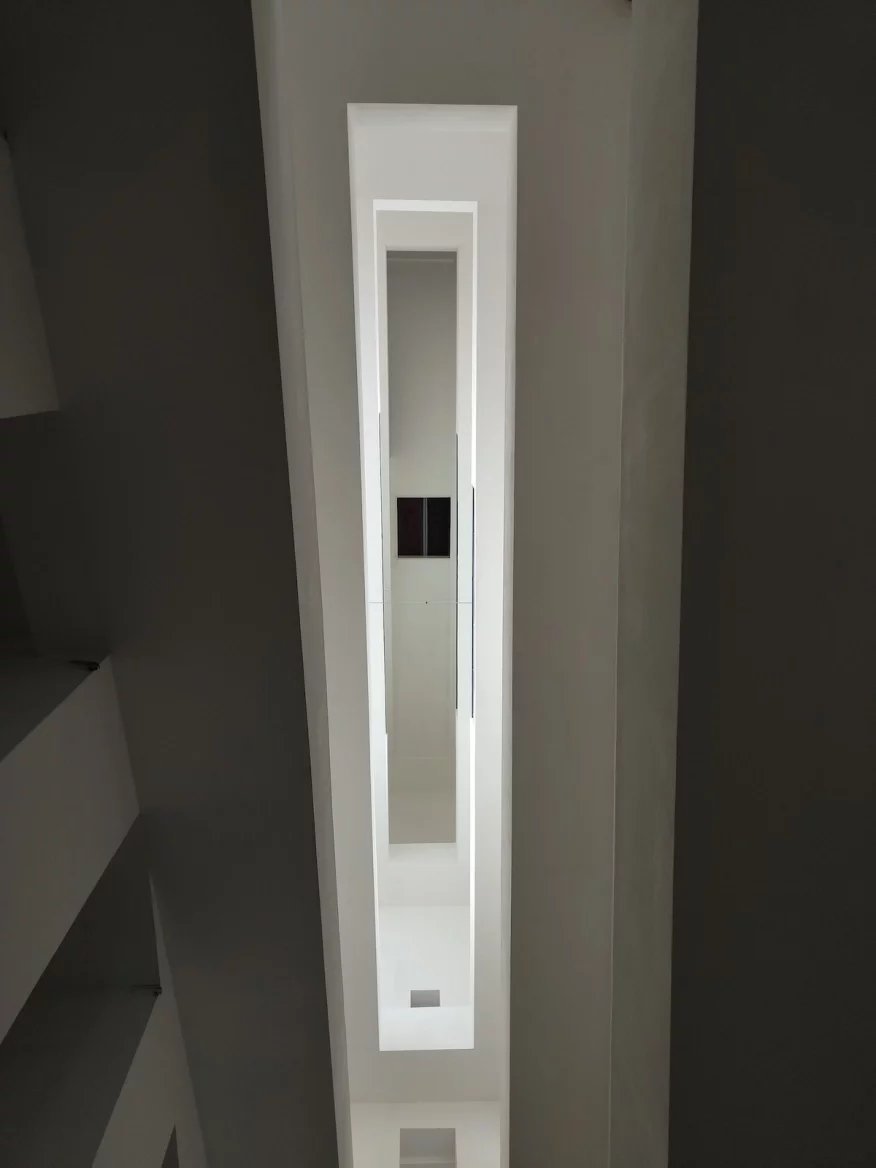 Mobilní vysílač T-Mobilu v kostele Nejsvětějšího srdce Páně