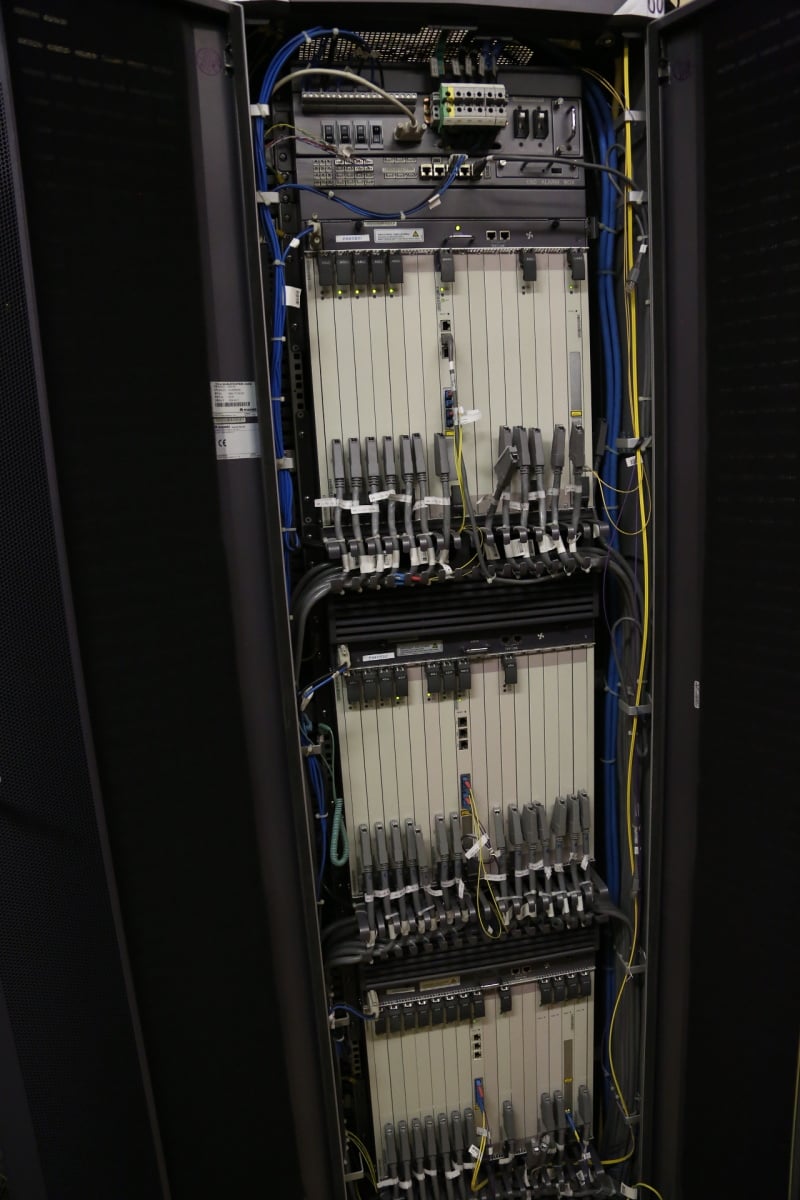 Od sklepů po věž - Ústřední telekomunikační budova CETINu