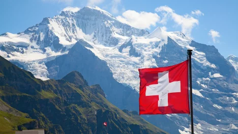 Náhledový obrázek - Lowcostová olympiáda v drahém Švýcarsku? Alpská země chce pořádat nejlevnější zimní olympijské hry, zřejmě si ale bude muset počkat