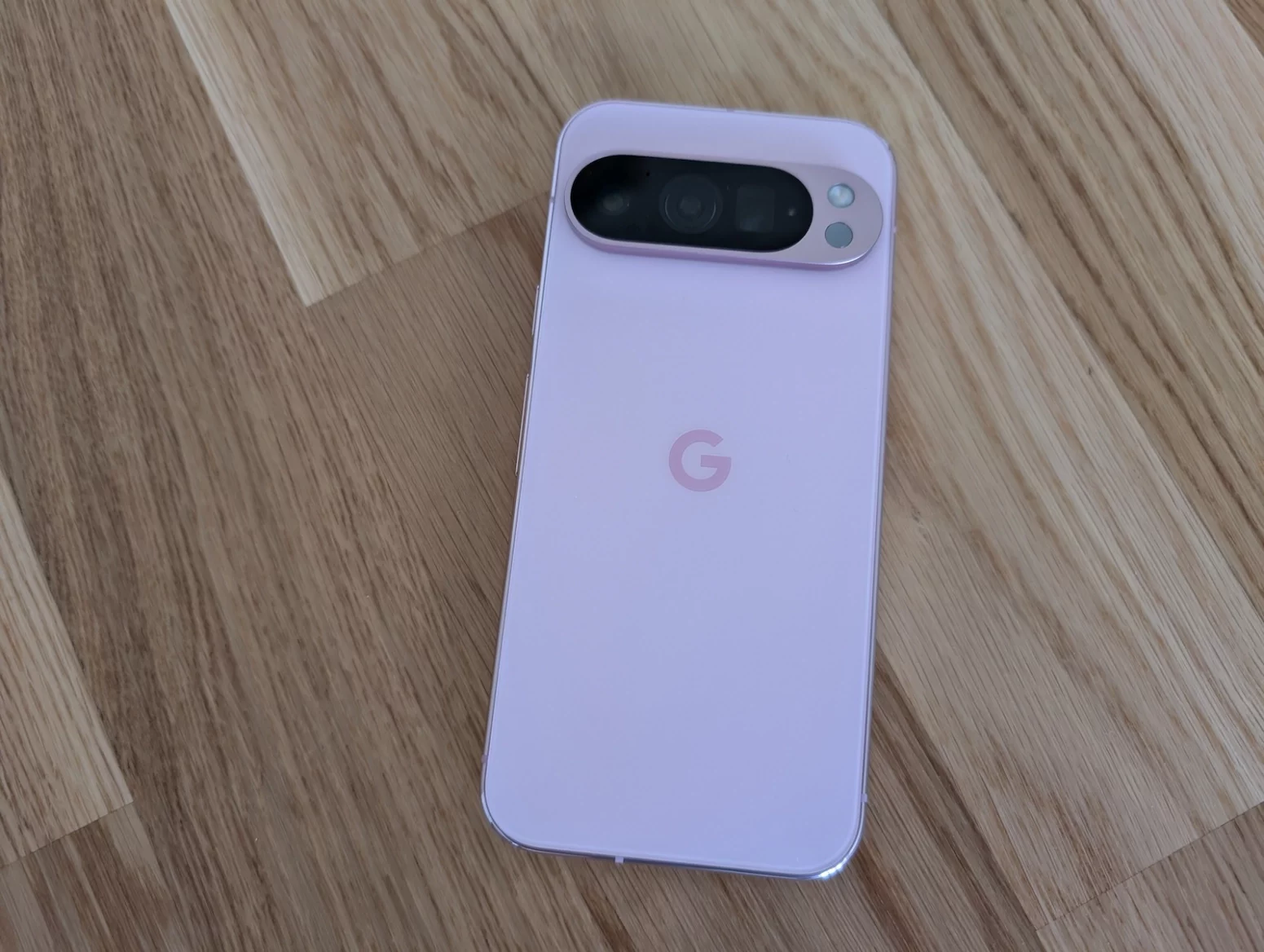 Chytrý telefon Google Pixel 9 Pro