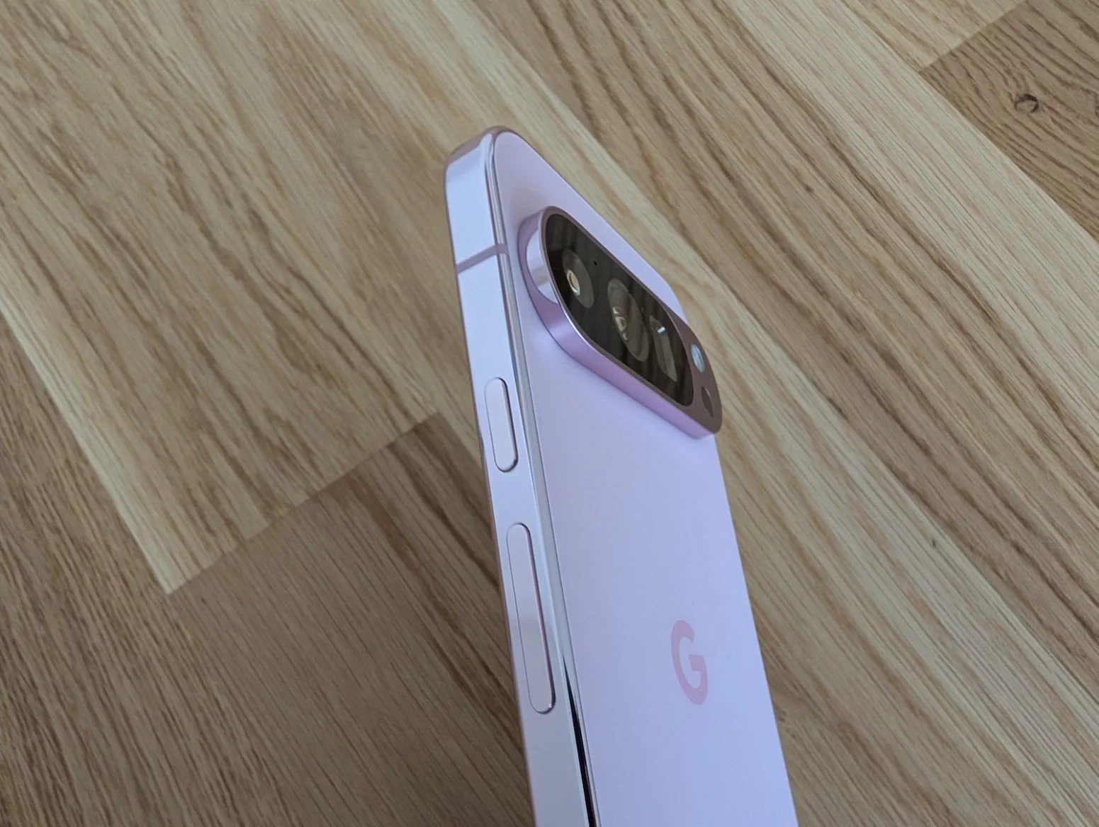 Chytrý telefon Google Pixel 9 Pro