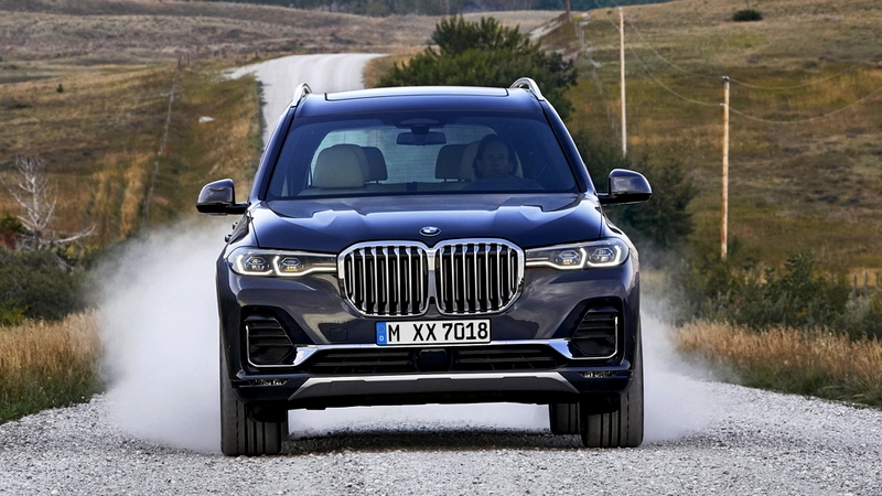 BMW X7 bylo odhaleno. Jak si stojí ve srovnání s Q7, Range Roverem a Mercedesem GLS?