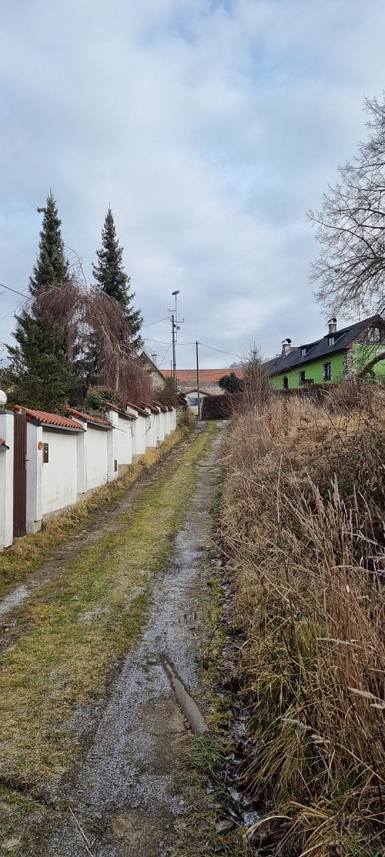 Starlink na tyči z ještě větší dálky.