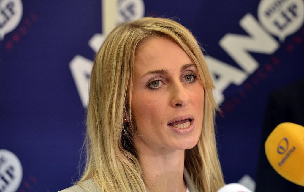 2015-08-kandidc3a1tku-ano-do-evropskc3a9ho-parlamentu-vedou-lidc