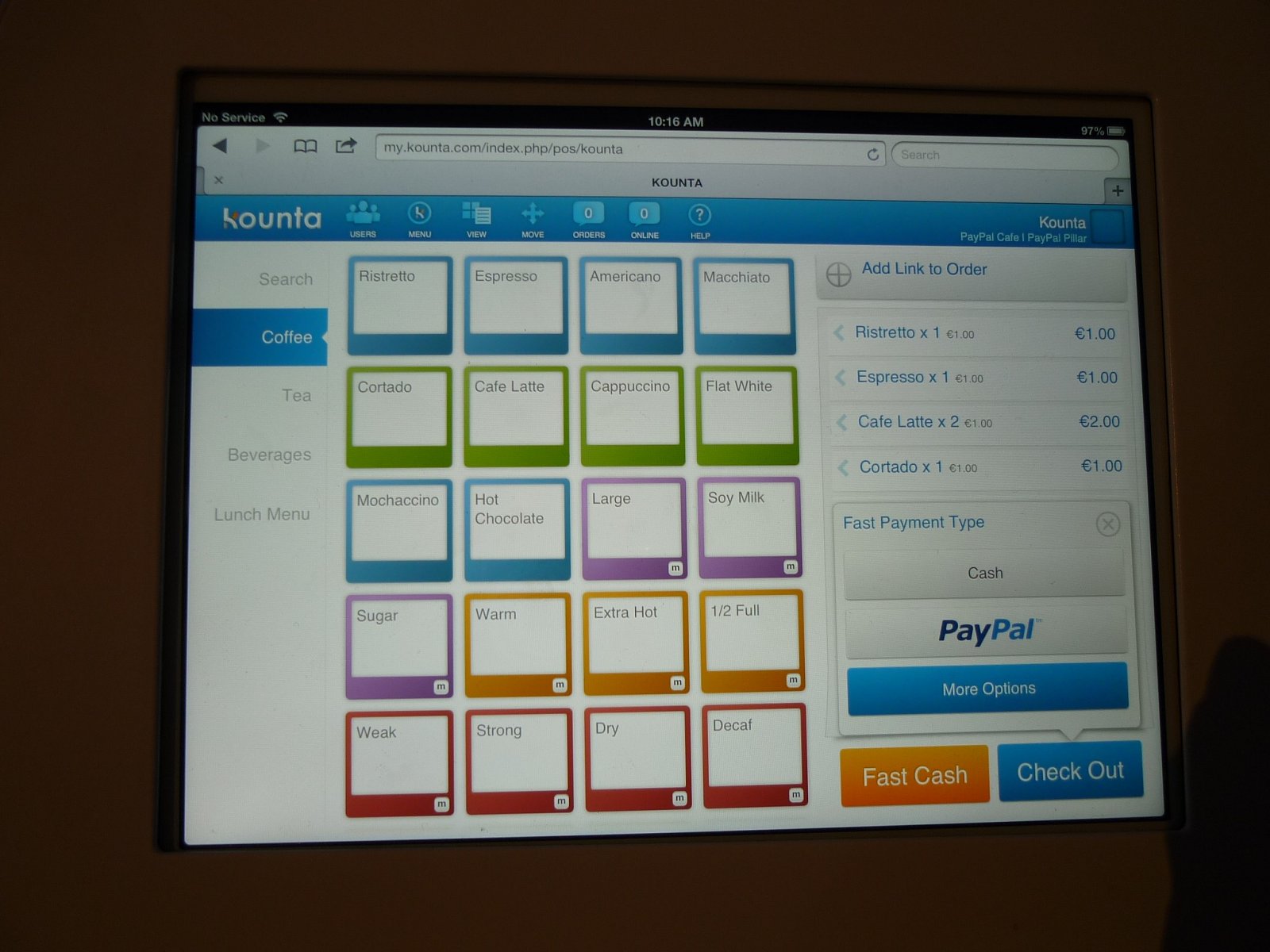 Proměňte svůj mobil a PayPal účet pro příjem platebních karet.