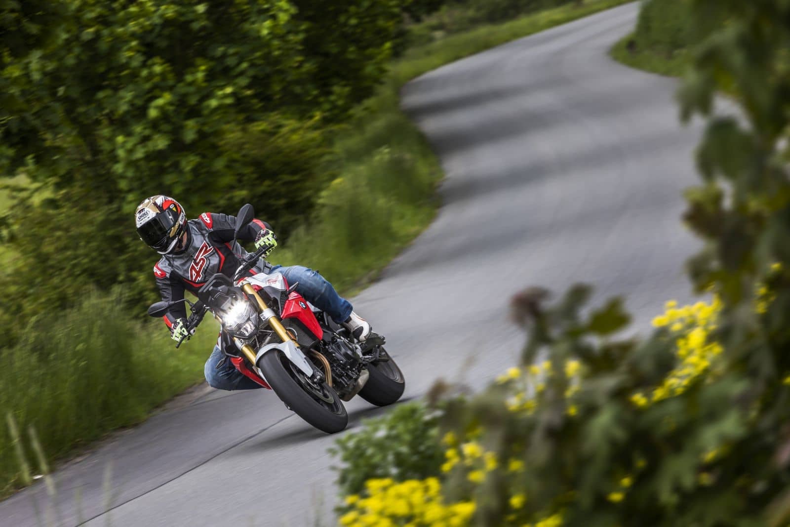 2020-10-aDMB2020_BMW-F-900-R-7585.jpg